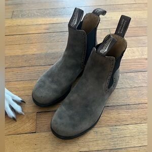 Pre-owned Blundstone Chelsea Boots Size 5.5 Rustic Brown.